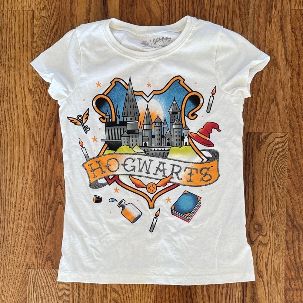 Warner Bros. Hogwarts White and Orange Kids T-Shirt
